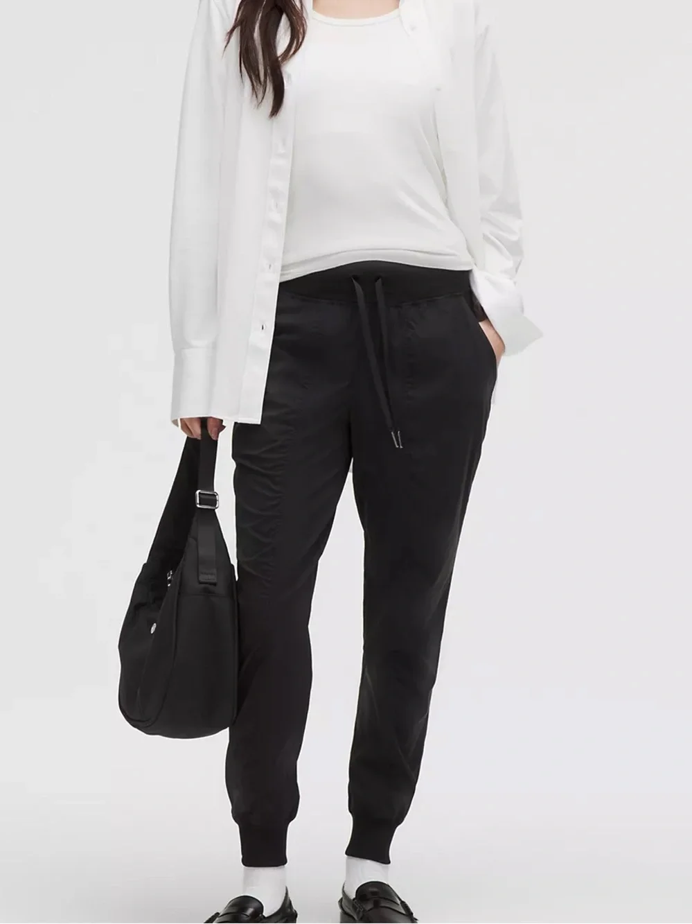 Lululemon • Dance Studio Joggers Full Length